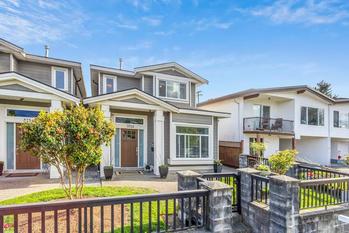 Burnaby, BC V5G 1N5,3732 Linwood ST