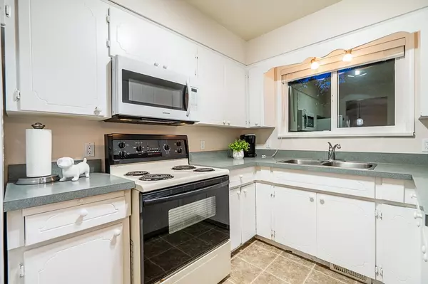 Langley, BC V4W 3A9,2827 264a ST