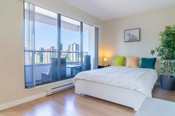 Vancouver, BC V6E 1A3,1060 Alberni ST #1210