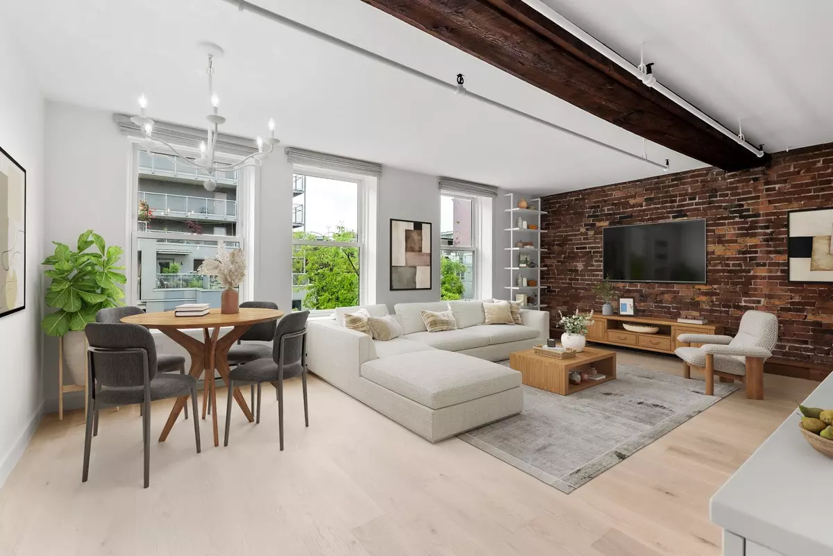 Vancouver, BC V6A 1B5,150 Alexander ST #403