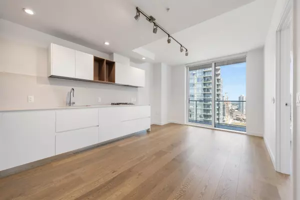 Burnaby, BC V5H 0K2,6000 Mckay AVE #2801