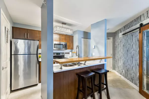 Maple Ridge, BC V2X 8W5,12238 224 ST #426