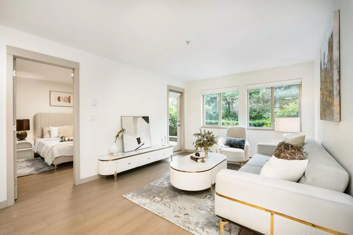 Surrey, BC V4N 6L6,8695 160 ST #205