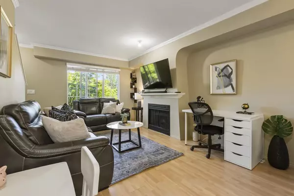 Surrey, BC V4N 5G3,8775 161 ST #95