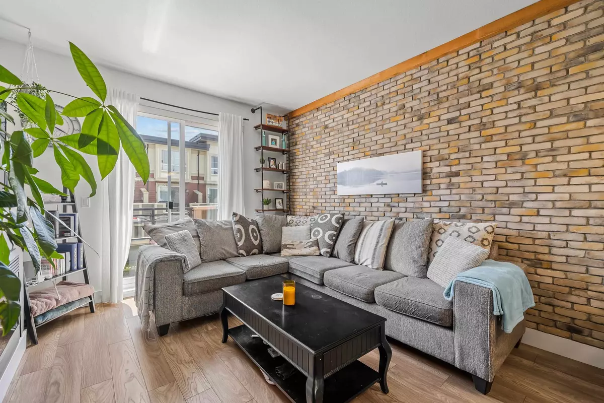 Surrey, BC V4N 6M2,19477 72a AVE #41