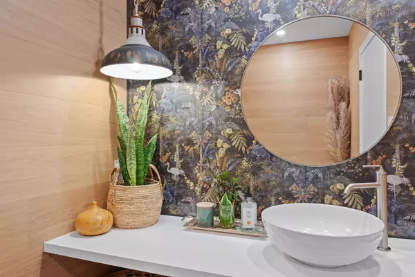 Squamish, BC V0N 1T0,40372 Skyline DR