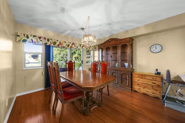 Port Coquitlam, BC V3C 6H2,1105 Bennet DR