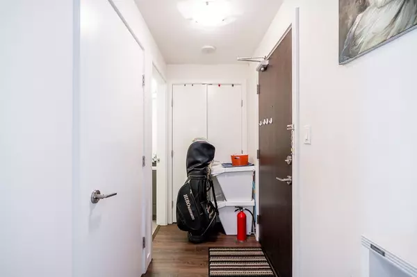 Coquitlam, BC V3B 0L9,3080 Lincoln AVE #2002