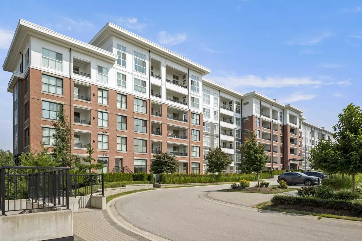 Langley, BC V2Y 4J4,8150 207 ST #C302