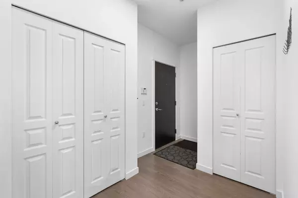 Richmond, BC V6X 0J6,9399 Odlin RD #130