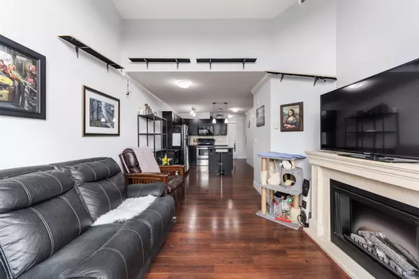 Abbotsford, BC V2T 0A8,30525 Cardinal AVE #402