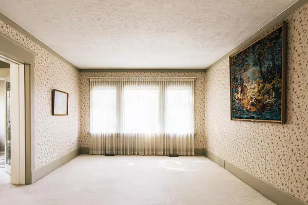 Vancouver, BC V5W 2X7,5406 Prince Edward ST