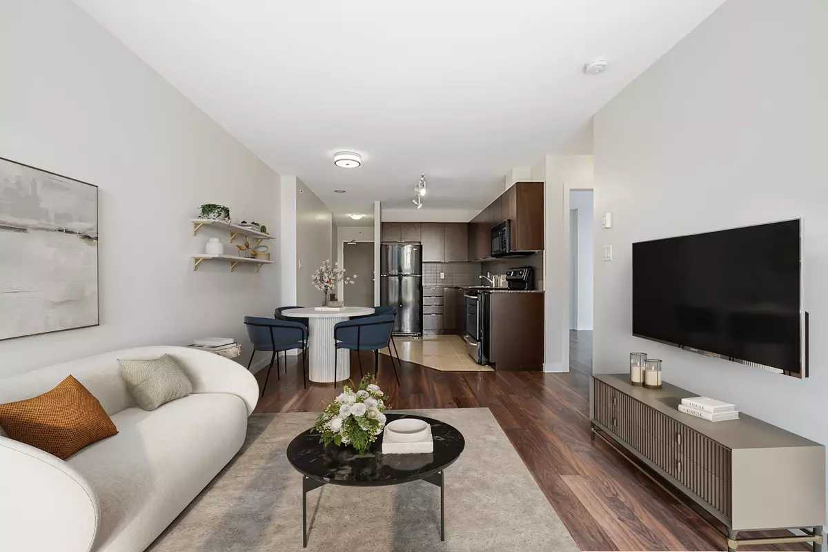 Surrey, BC V3T 0A8,13618 100 AVE #707