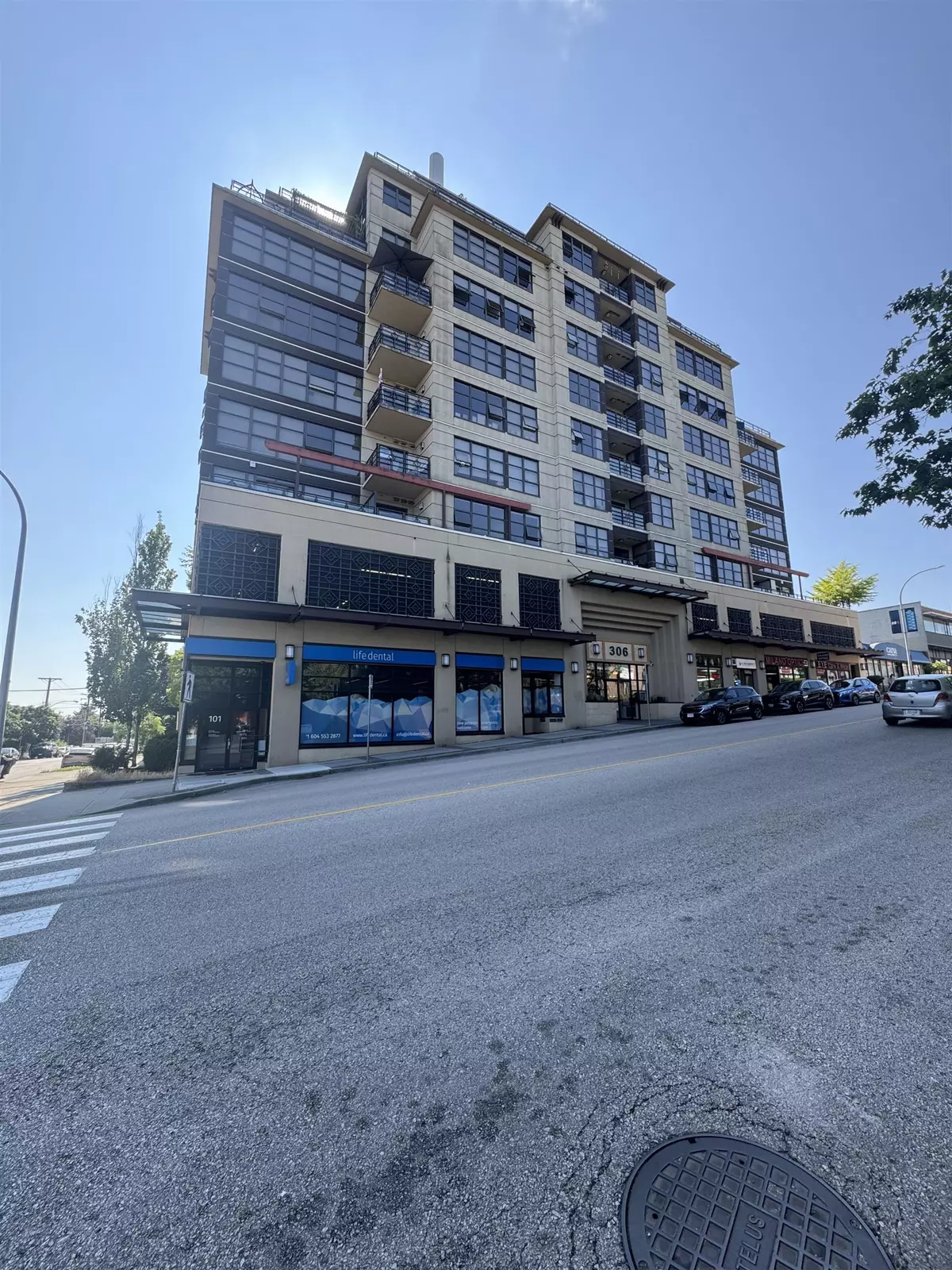 New Westminster, BC V3L 3A6,306 Sixth ST #604