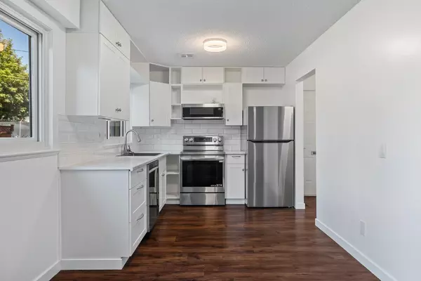 Maple Ridge, BC V2X 3G6,21555 Dewdney Trunk RD #45