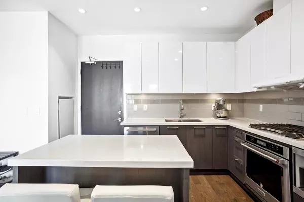 Richmond, BC V6X 0M3,7008 River Pkwy #719