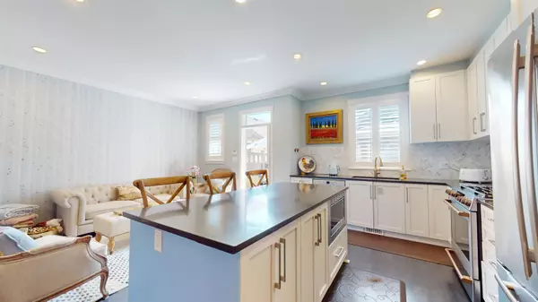 Surrey, BC V3Z 0M8,16428 25 AVE