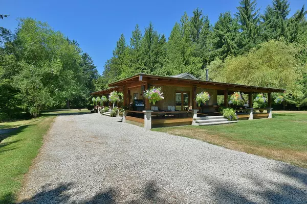 Madeira Park, BC V0N 2H1,13578 Sunshine Coast HWY