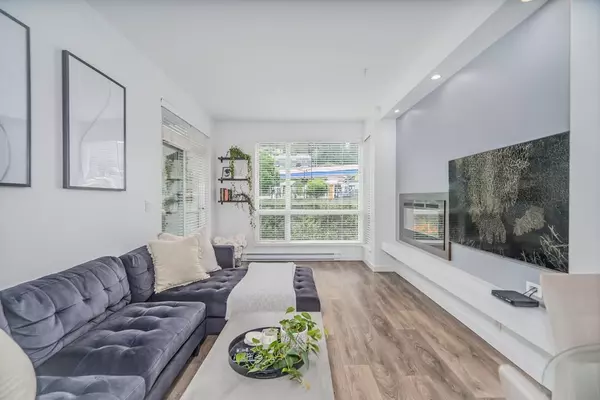 Abbotsford, BC V3G 0G2,2242 Whatcom RD #206