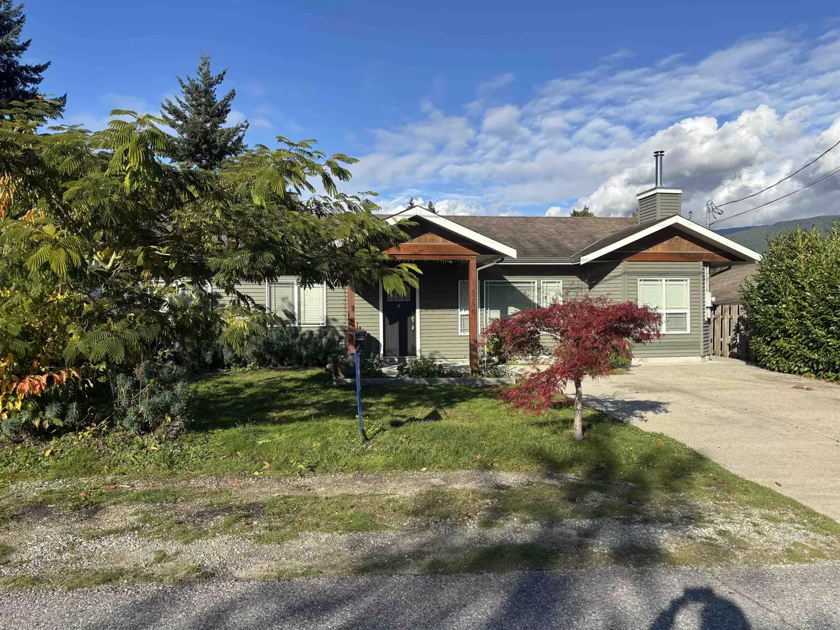 Sechelt, BC V0N 3A0,5756 Neptune RD