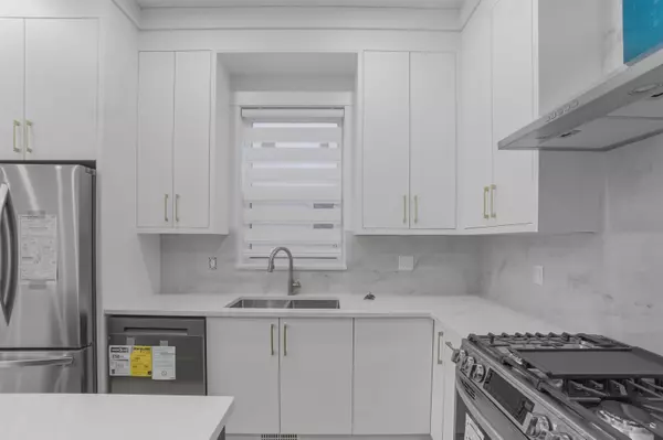 Langley, BC V2Y 3S8,20488 75 AVE