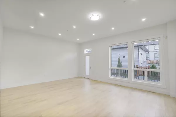 Langley, BC V2Y 3S8,20488 75 AVE