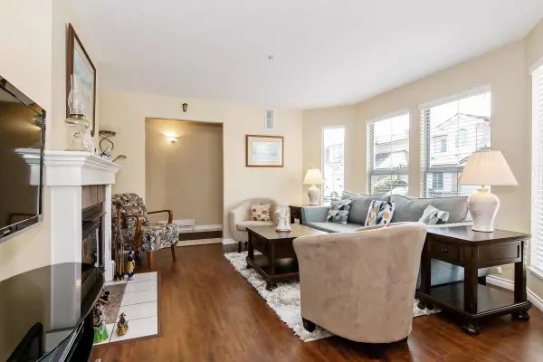 Pitt Meadows, BC V3Y 2M2,19060 Ford RD #7