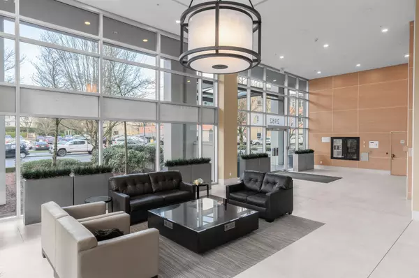 Coquitlam, BC V3B 0B3,2982 Burlington DR #607