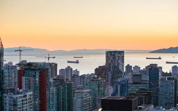 Vancouver, BC V6C 2C6,1077 W Cordova ST #PH4201