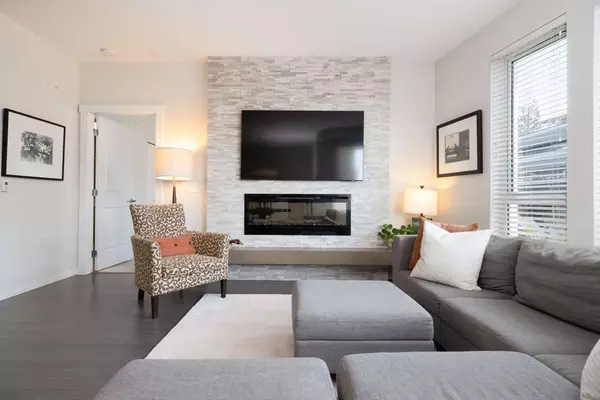 North Vancouver, BC V7M 3G8,255 W 1st ST #223