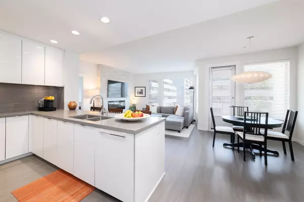 North Vancouver, BC V7M 3G8,255 W 1st ST #223