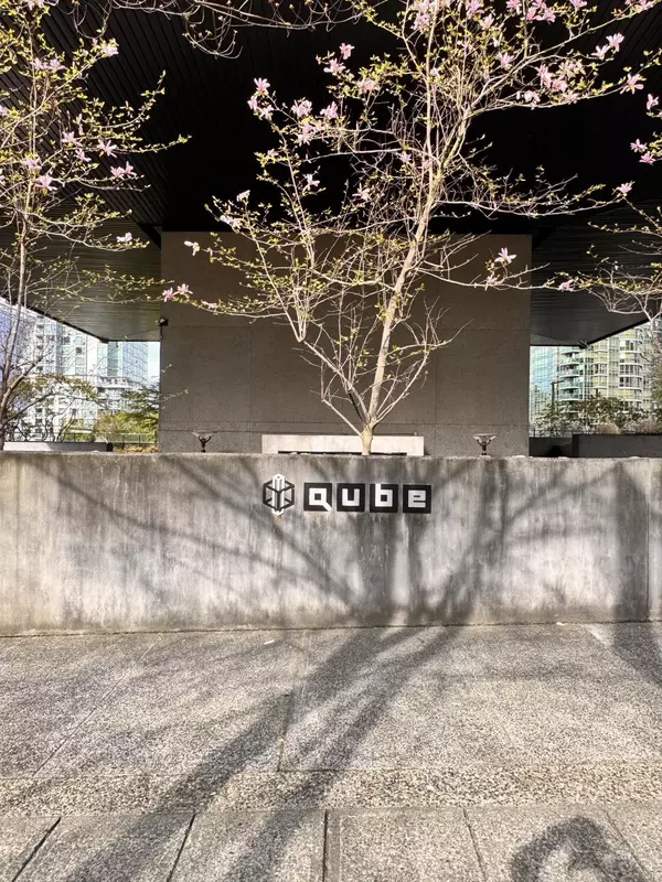 Vancouver, BC V6E 4V3,1333 W Georgia ST #611