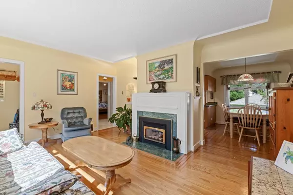 New Westminster, BC V3M 3C3,1415 London ST