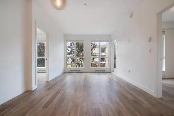 Coquitlam, BC V3J 4B7,750 Dogwood ST #210