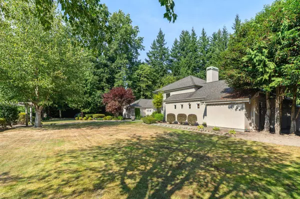 Surrey, BC V4P 2C1,3036 139 ST