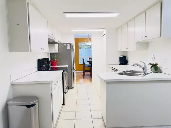 Port Coquitlam, BC V3C 5X6,1355 Citadel DR #10