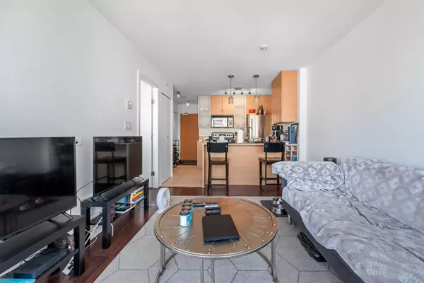 Vancouver, BC V6B 1T7,928 Homer ST #2605