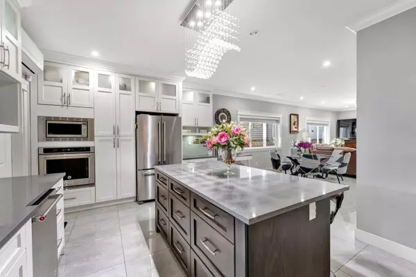 Port Coquitlam, BC V3C 0G4,1934 Mclean AVE