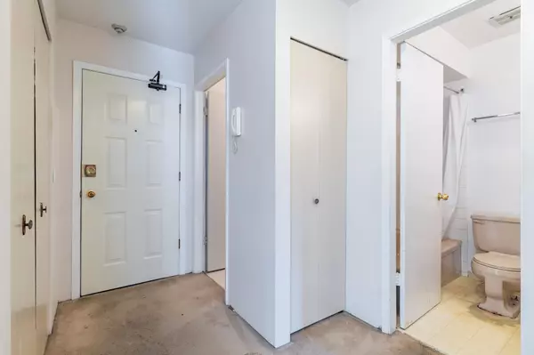 Port Moody, BC V3H 1V2,200 Westhill PL #157