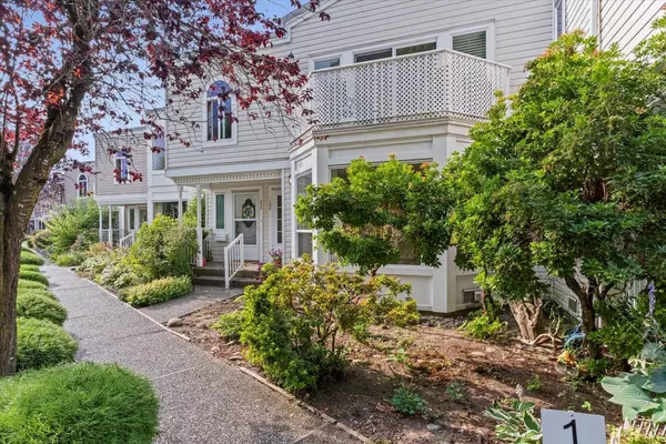 Chilliwack, BC V2P 7T6,9540 Cook ST #102