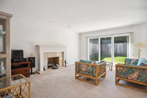 Richmond, BC V7E 2E1,9688 No. 2 RD #3