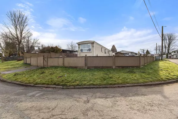 Abbotsford, BC V2T 6M6,31551 Monarch CT