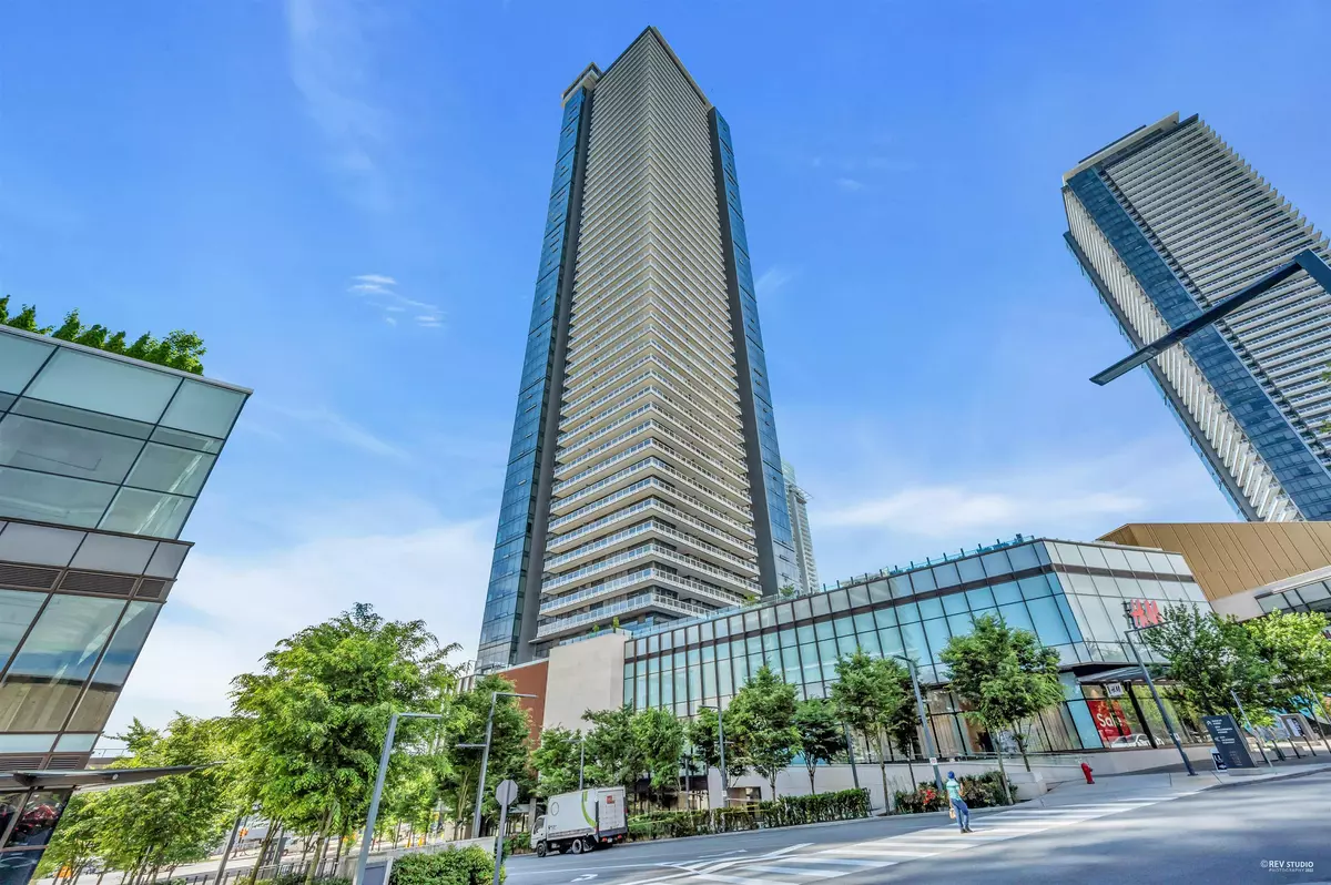 Burnaby, BC V5C 0K6,1955 Alpha WAY #4608