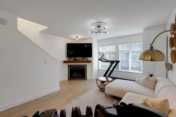 Surrey, BC V4N 5V5,19448 68 Avenue AVE #20