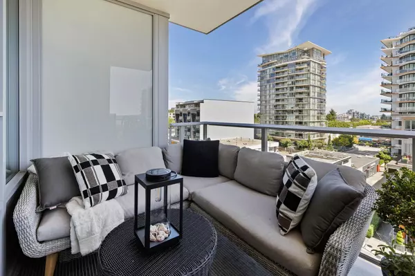 White Rock, BC V4B 3Z4,1441 Johnston RD #605