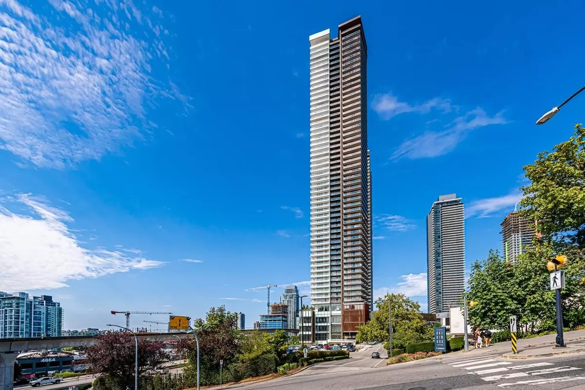 Burnaby, BC V5C 0M3,4650 Brentwood BLVD #1906