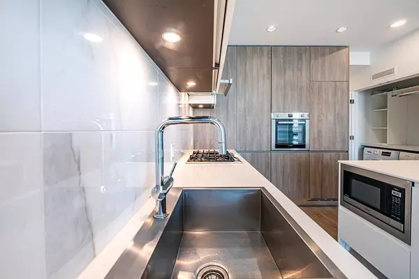 Burnaby, BC V5C 0M3,4650 Brentwood BLVD #1906