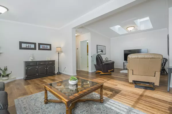 Surrey, BC V4A 8T4,1400 164 ST #7