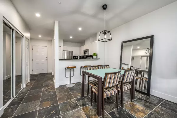 Delta, BC V4M 2E7,5555 13a AVE #105