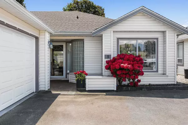 Chilliwack, BC V2R 3E9,45302 Jasper DR #5